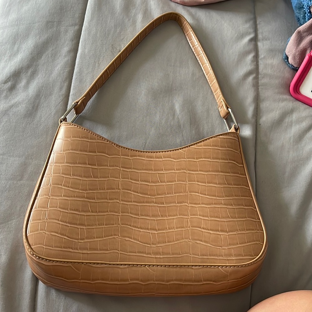 Shoulder bag